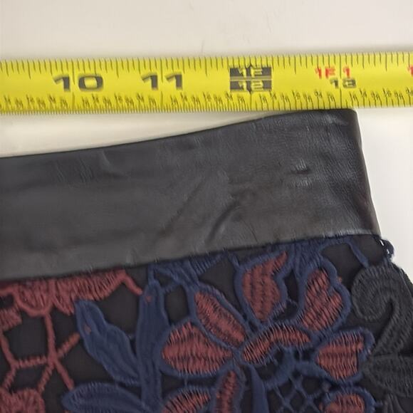 Topshop lace pencil midi skirt. Black blue burgundy. Faux leather waist. Sz 4P - Picture 10 of 12